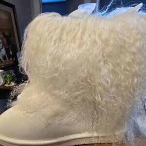 NEW BEARPAW Boo Real White Lamb Fur Lined Boots Womens Size 7 uk 5 eu 38 NIB